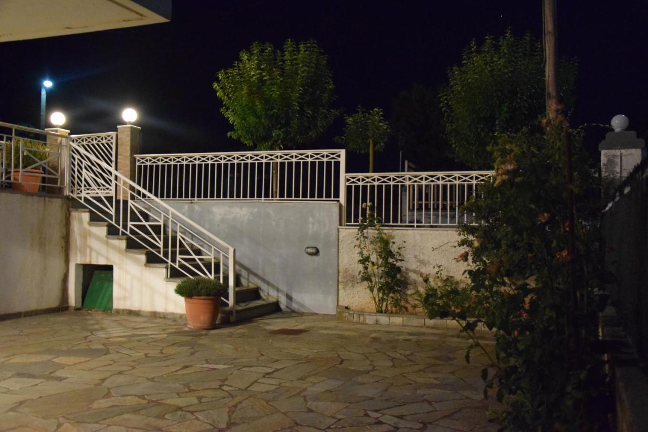 Spacious Apartment At Ioannina, Anatoli Anatoli  Екстер'єр фото