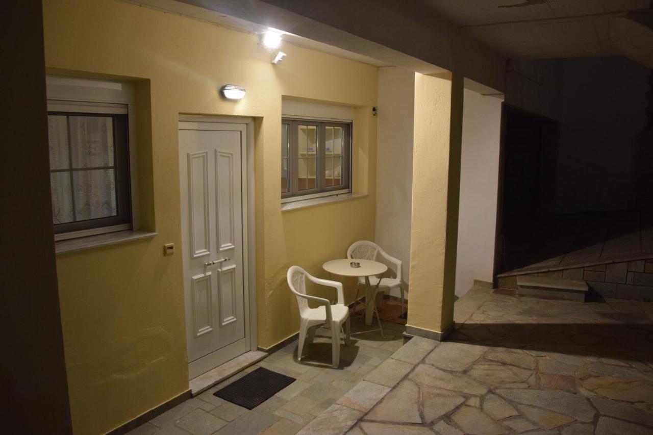 Spacious Apartment At Ioannina, Anatoli Anatoli  Екстер'єр фото